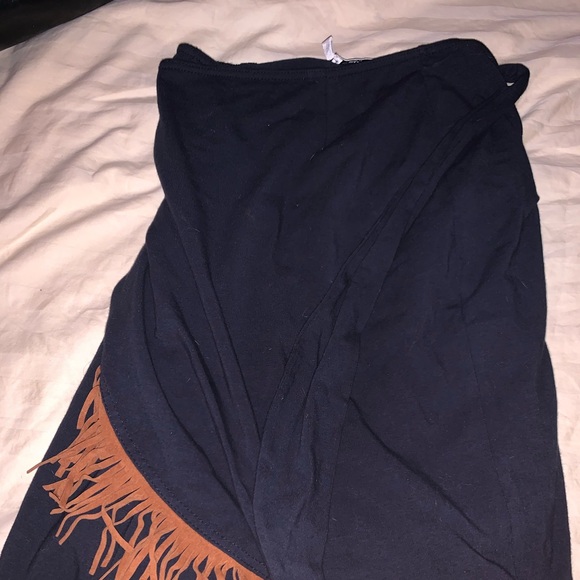 Tie up skirt - Picture 2 of 3